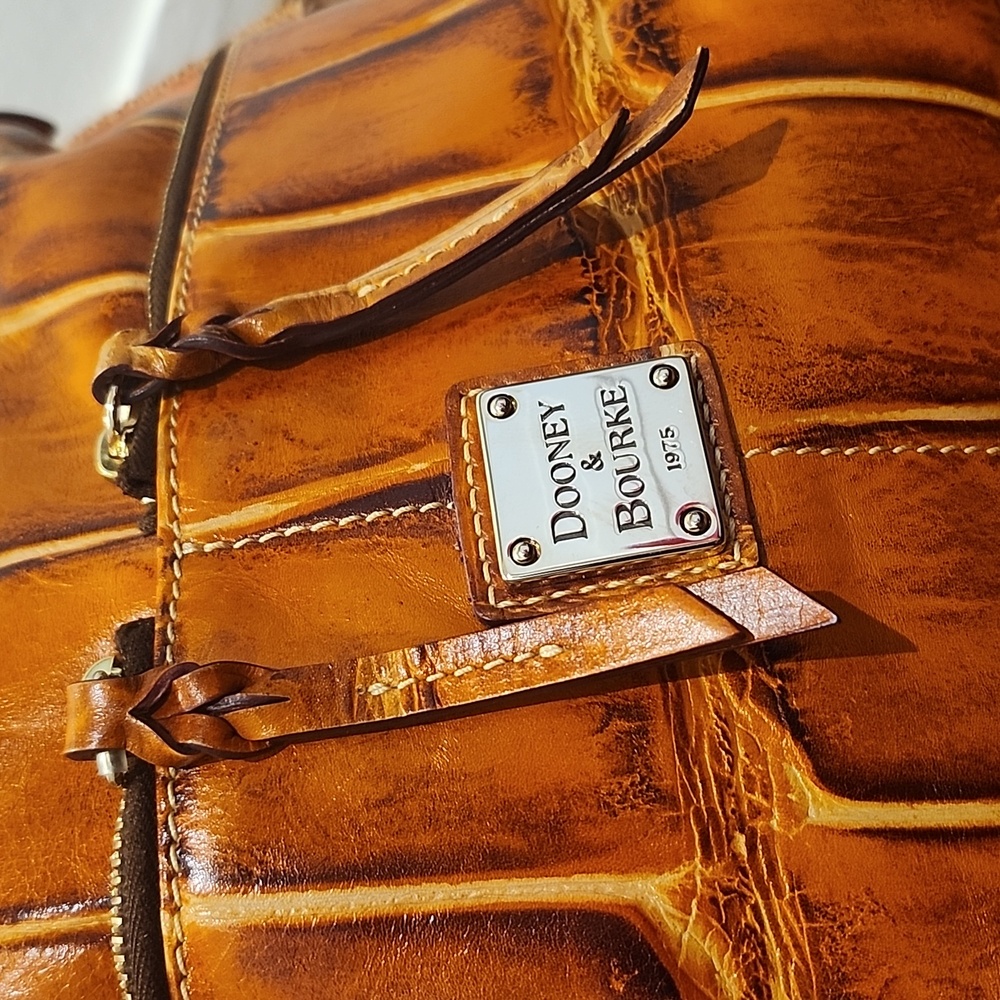 Dooney & Bourke Dillen Croc Embossed Shoulder Bag - Picture 2 of 14